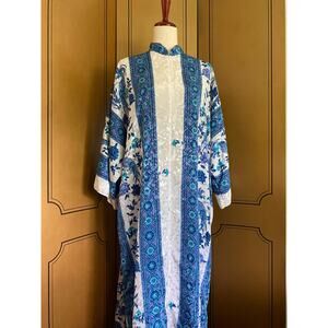 Vintage caftan with Persian print by Ruth Norman, size L